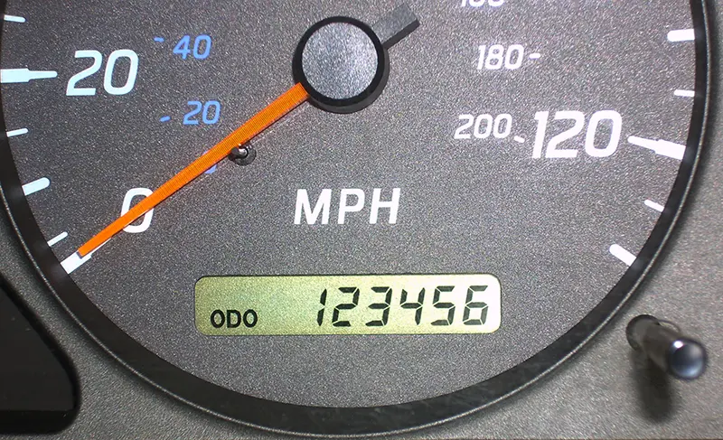Image of the odometer in a car