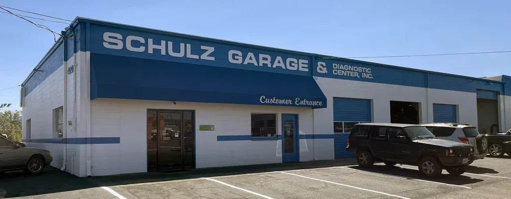 Photograph of Schulz Garage